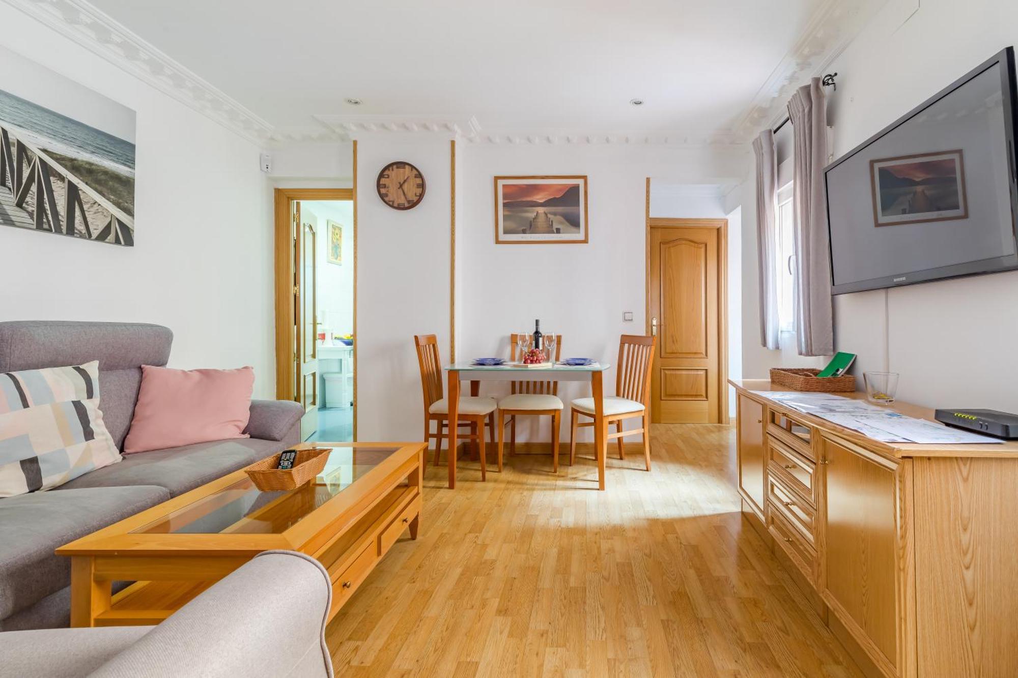 Apartamento Confortable Y Funcional En Vallecas Madrid Extérieur photo